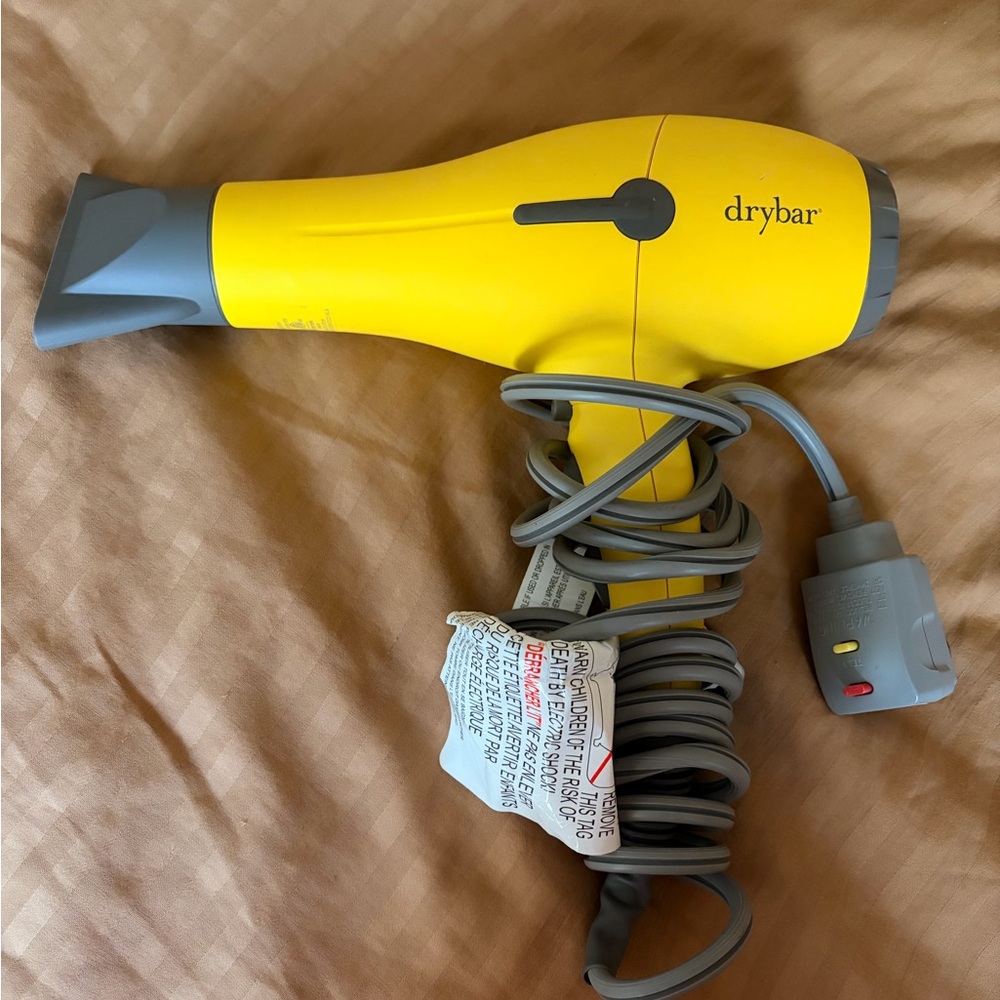 Drybar Buttercup Blow-Dryer + The Bouncer Diffuser